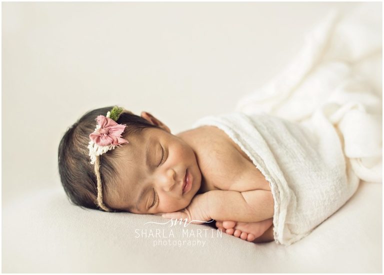 best newborn photographer austin